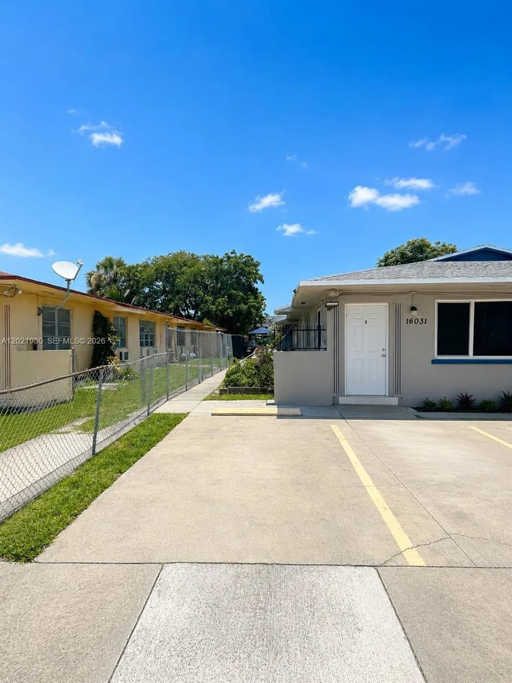 16031 NE 19th Pl, North Miami Beach, FL 33162
