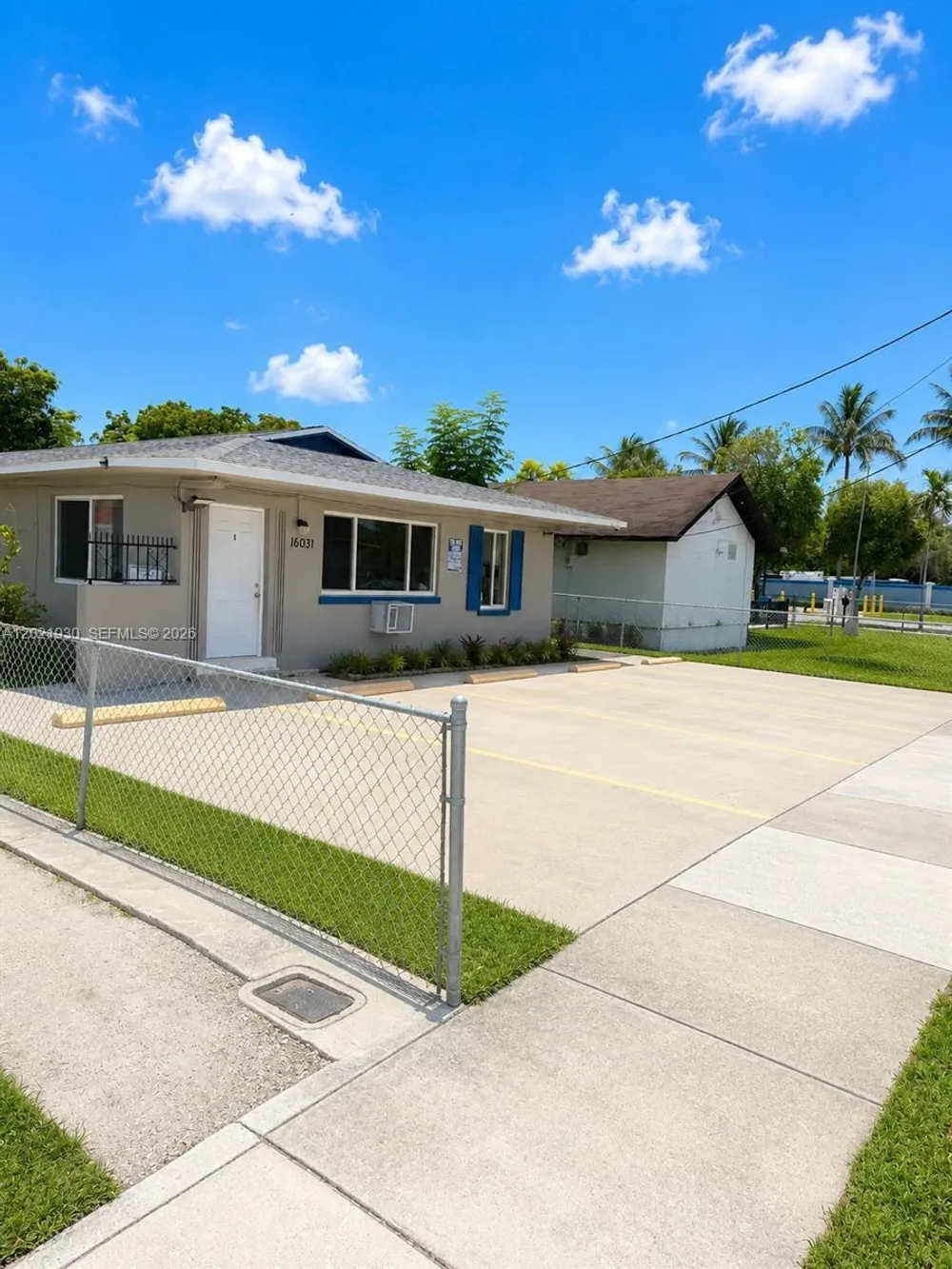 16031 NE 19th Pl, North Miami Beach, FL 33162
