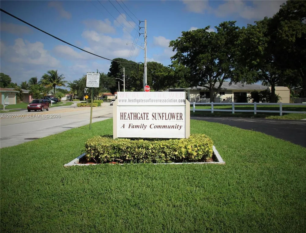 6631 NW 84th St, Tamarac, FL 33321