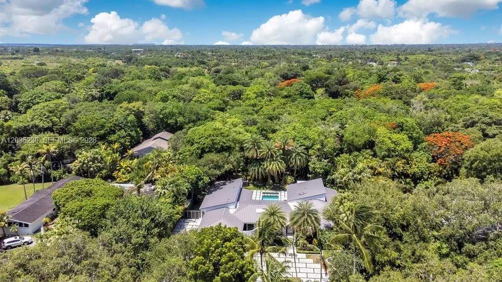 6460 SW 133rd Dr, Pinecrest, FL 33156