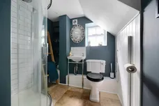 Ogbourne Maizey SN8 photo 8