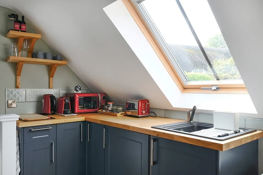 Ogbourne Maizey SN8 photo 18