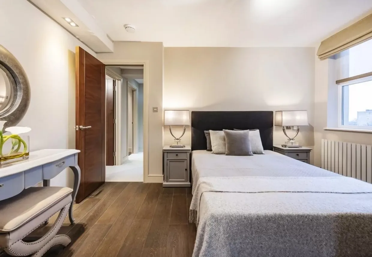 St Johns Wood NW8 photo 17