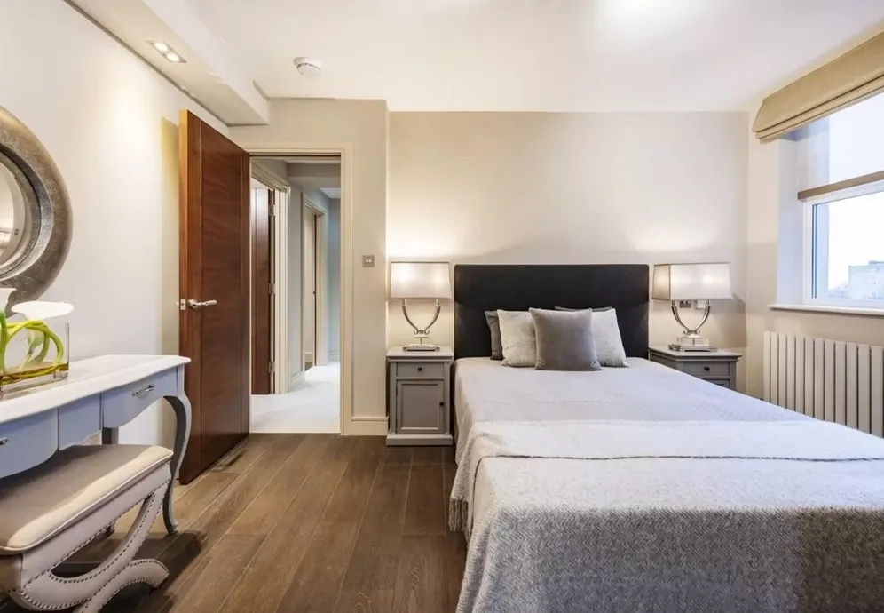 St Johns Wood NW8 photo 17