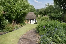 Ogbourne Maizey SN8 photo 22