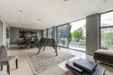 Hall Farm Close Stanmore HA7 photo 7