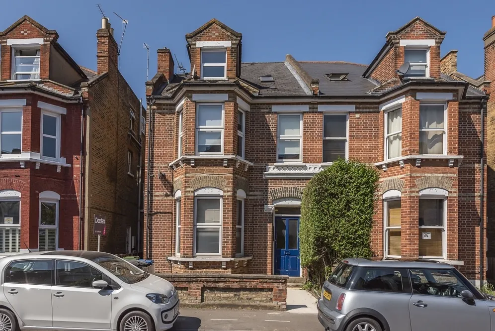 King Charles Road Surbiton KT5 photo 8