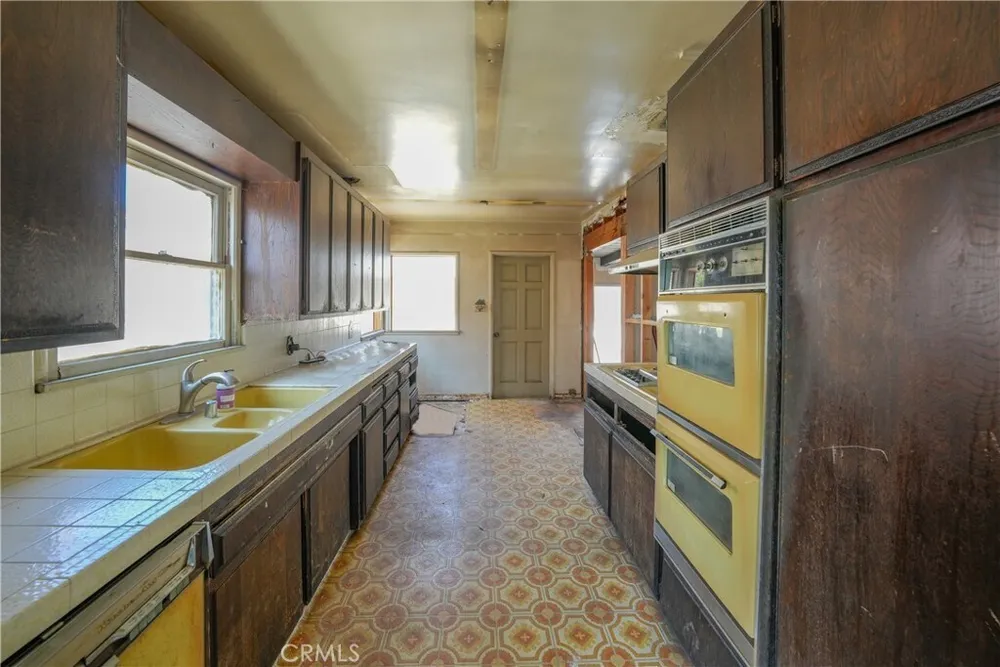 5733 Encinita Ave, Temple City, CA 91780-2418