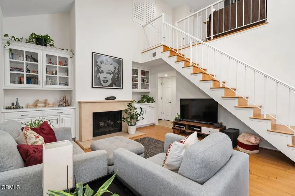 227 S Madison Ave, Pasadena, CA 91101