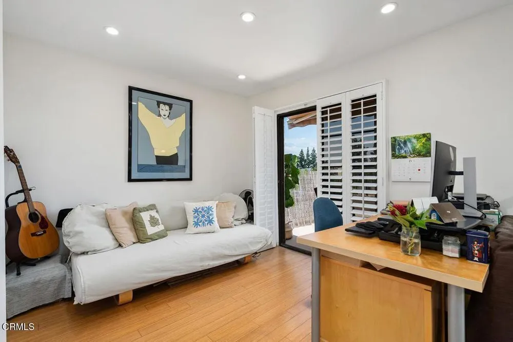 227 S Madison Ave, Pasadena, CA 91101