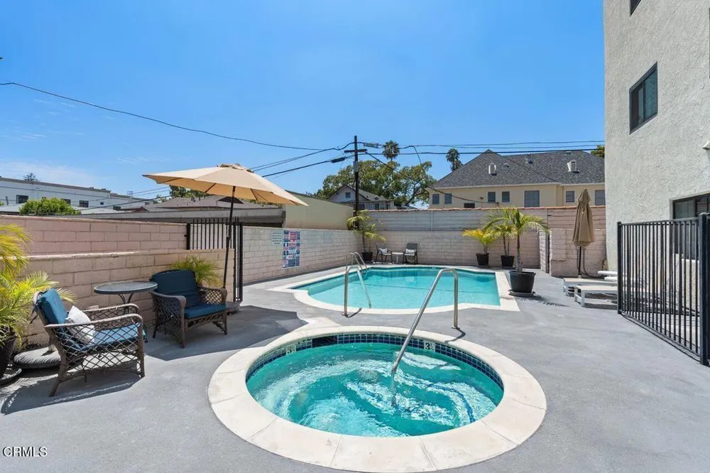 227 S Madison Ave, Pasadena, CA 91101