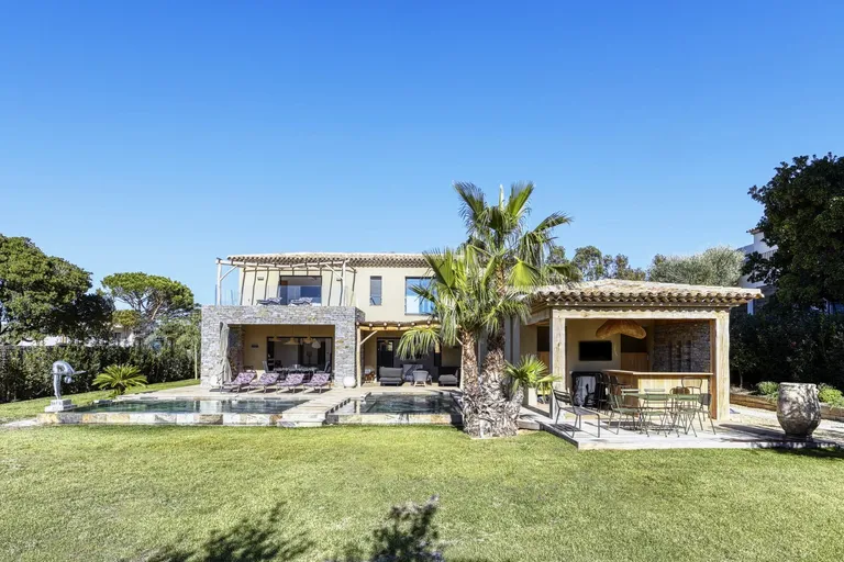 Saint-Tropez, 83990, France