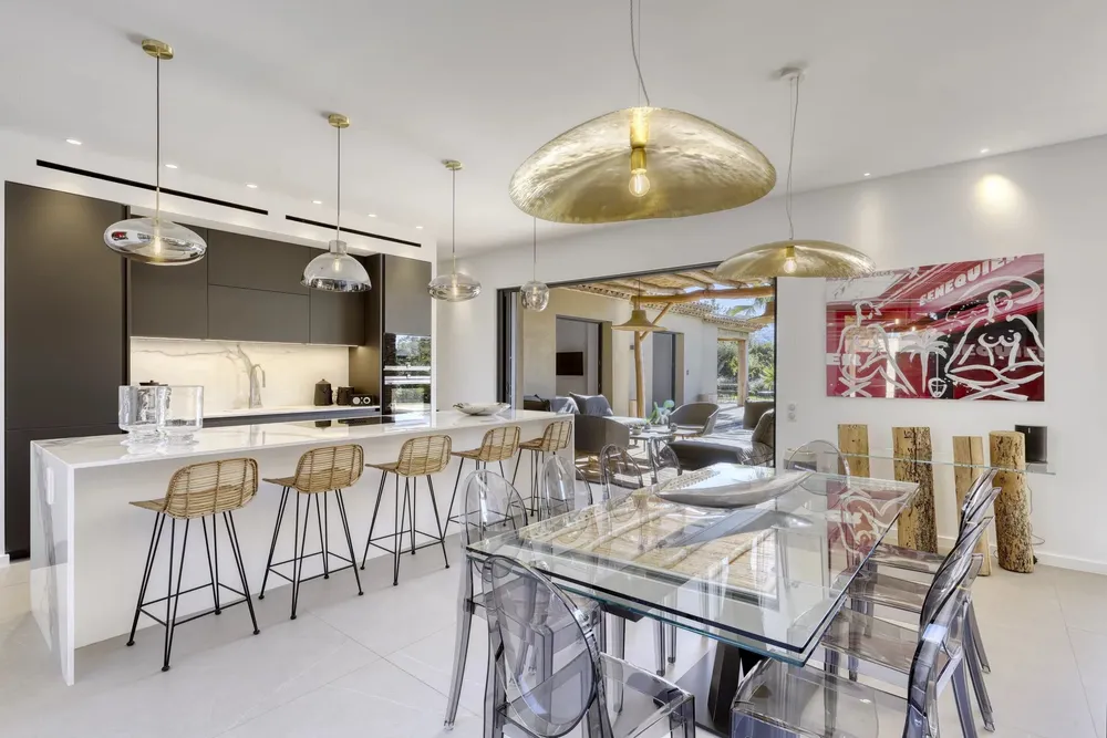 Saint-Tropez, 83990, France
