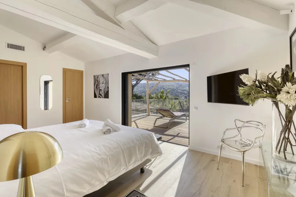 Saint-Tropez, 83990, France
