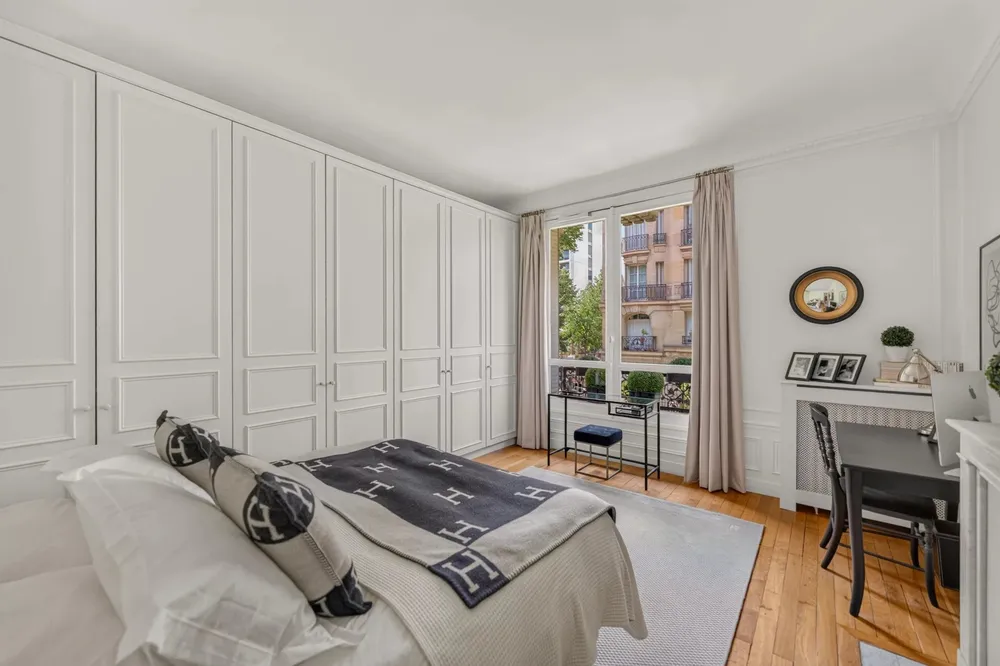Paris 7th (Gros-Caillou), 75007, France