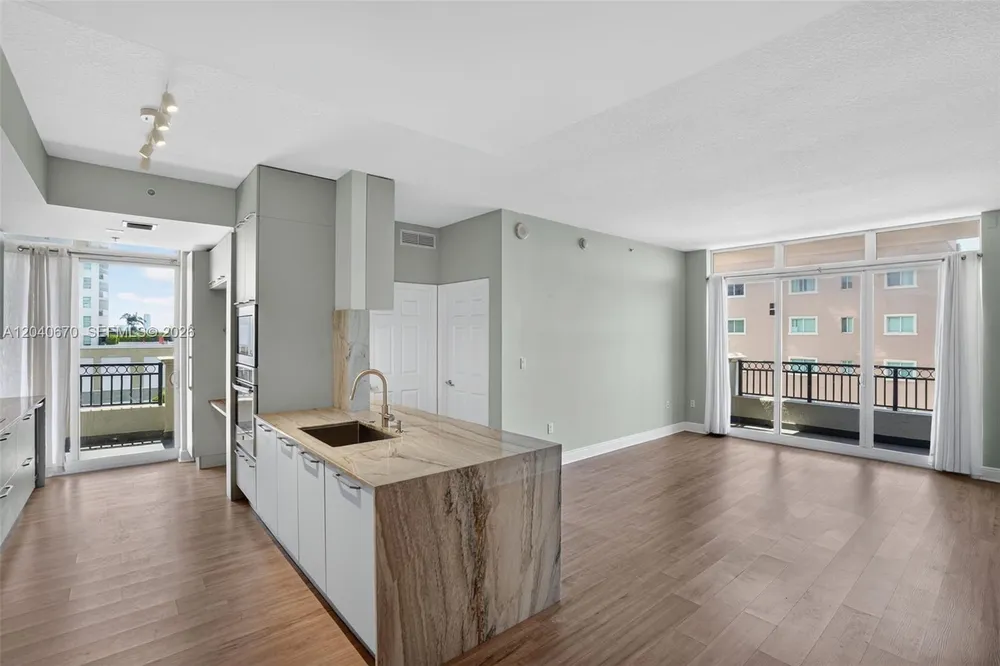 3232 SW 22nd Terrace, Miami, FL 33145