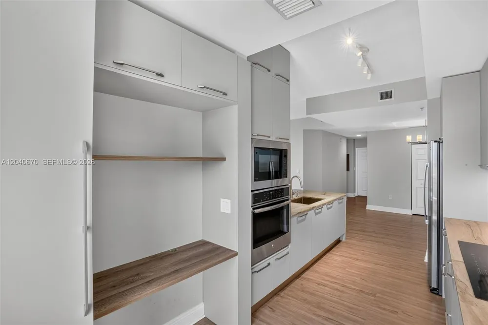 3232 SW 22nd Terrace, Miami, FL 33145