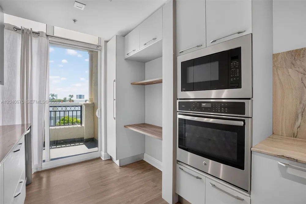 3232 SW 22nd Terrace, Miami, FL 33145