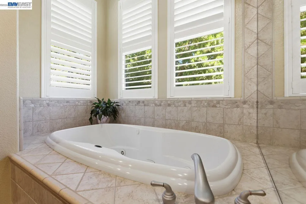 3166 Belmont Ct, Livermore, CA 94550