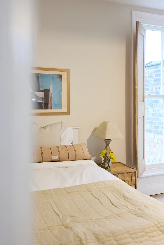 Rosebery Road, London, N10 photo 15