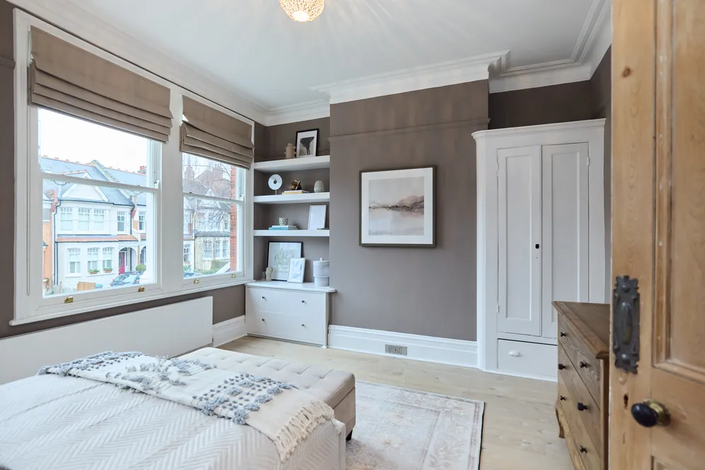 Rosebery Road, London, N10 photo 37