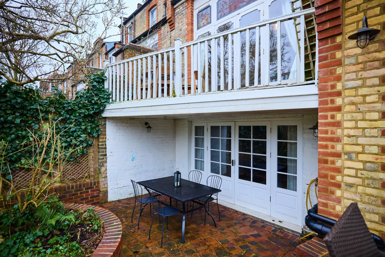 Rosebery Road, London, N10 photo 42
