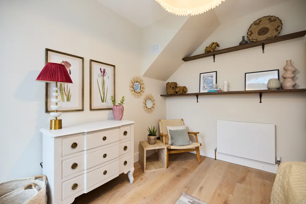 Rosebery Road, London, N10 photo 43