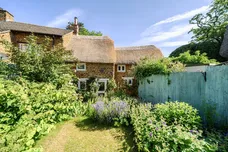 Hawke Lane, Bloxham, OX15 photo 1