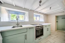 Hawke Lane, Bloxham, OX15 photo 2
