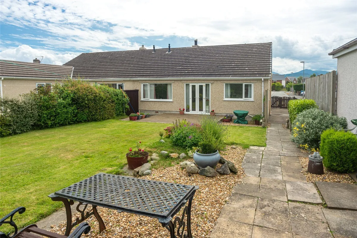 Ffordd Cynan, Bangor, Gwynedd, LL57