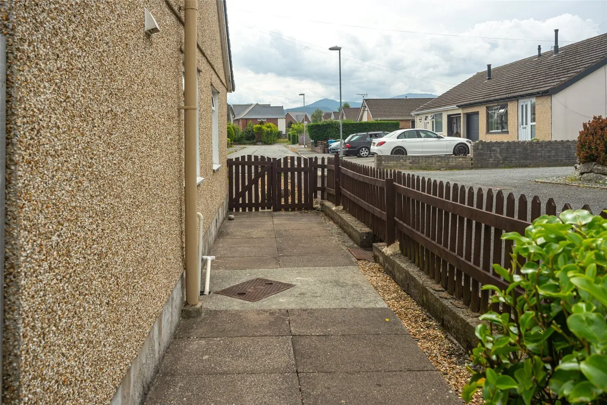 Ffordd Cynan, Bangor, Gwynedd, LL57