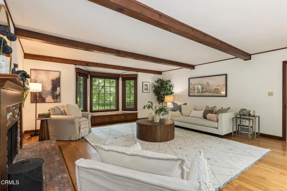 3788 Chevy Chase Dr, La Canada Flintridge, CA 91011
