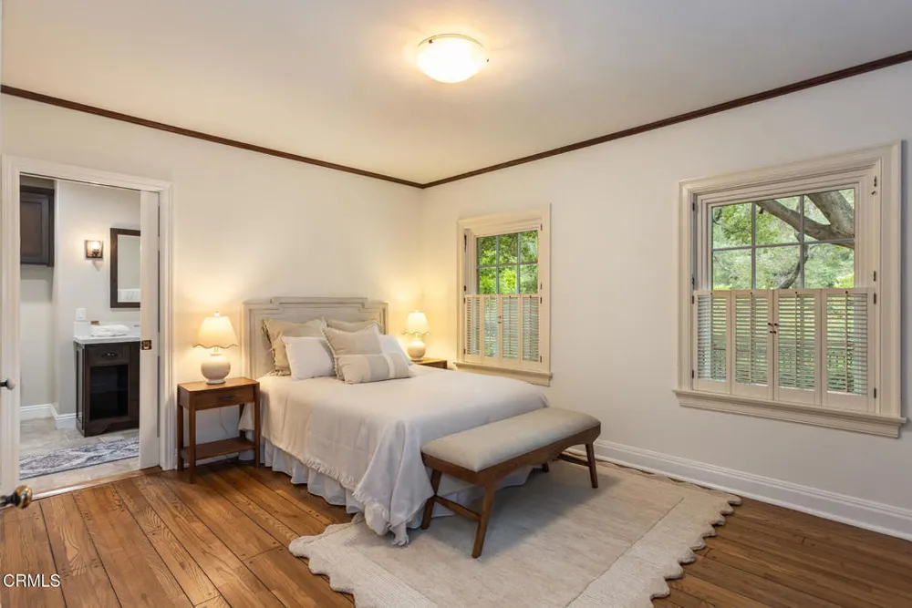 3788 Chevy Chase Dr, La Canada Flintridge, CA 91011