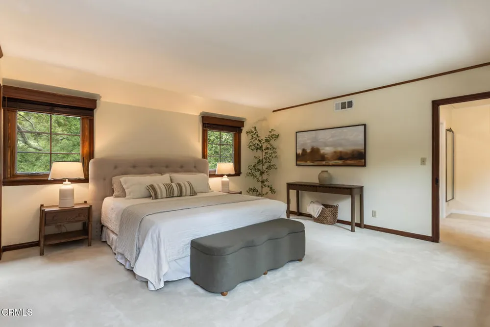 3788 Chevy Chase Dr, La Canada Flintridge, CA 91011