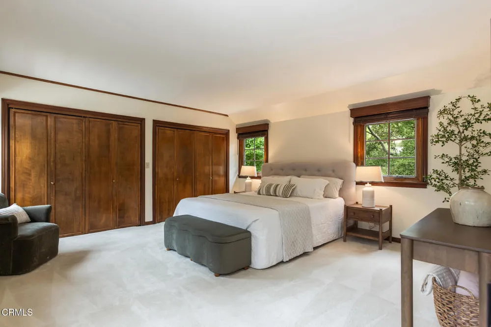 3788 Chevy Chase Dr, La Canada Flintridge, CA 91011