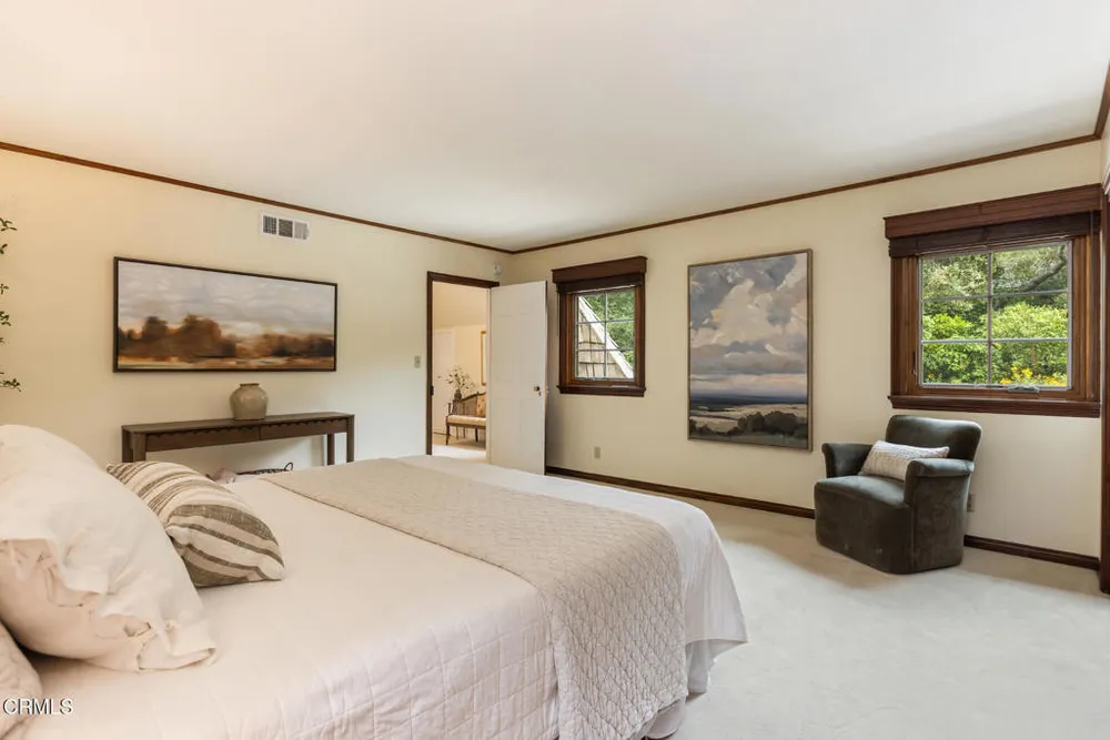 3788 Chevy Chase Dr, La Canada Flintridge, CA 91011