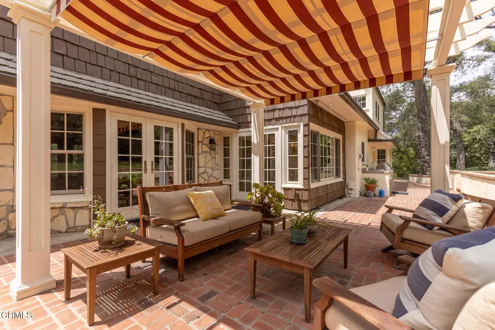 3788 Chevy Chase Dr, La Canada Flintridge, CA 91011