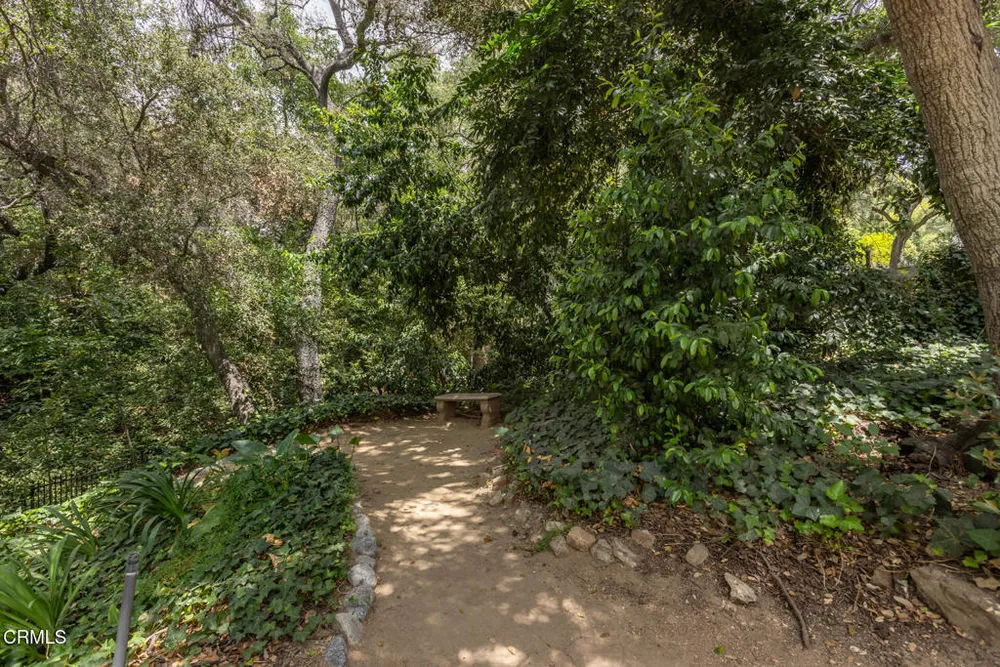 3788 Chevy Chase Dr, La Canada Flintridge, CA 91011