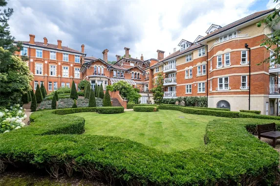 The Downs, London, SW20