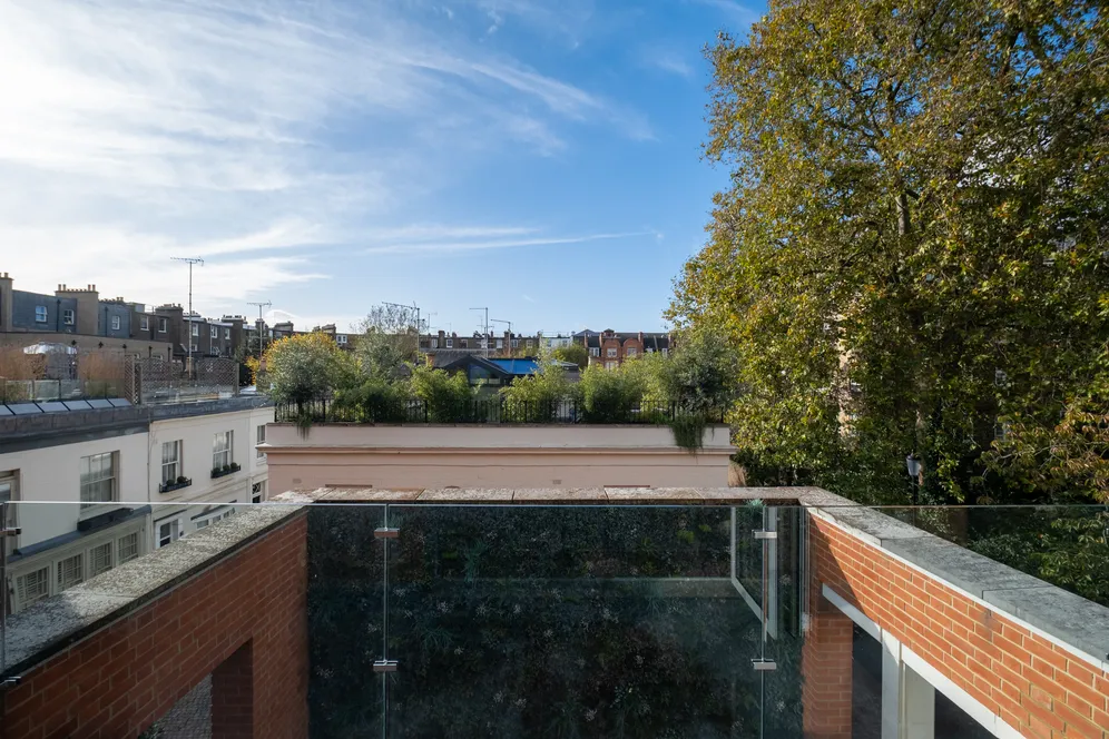 Logan Place, London, W8 photo 2