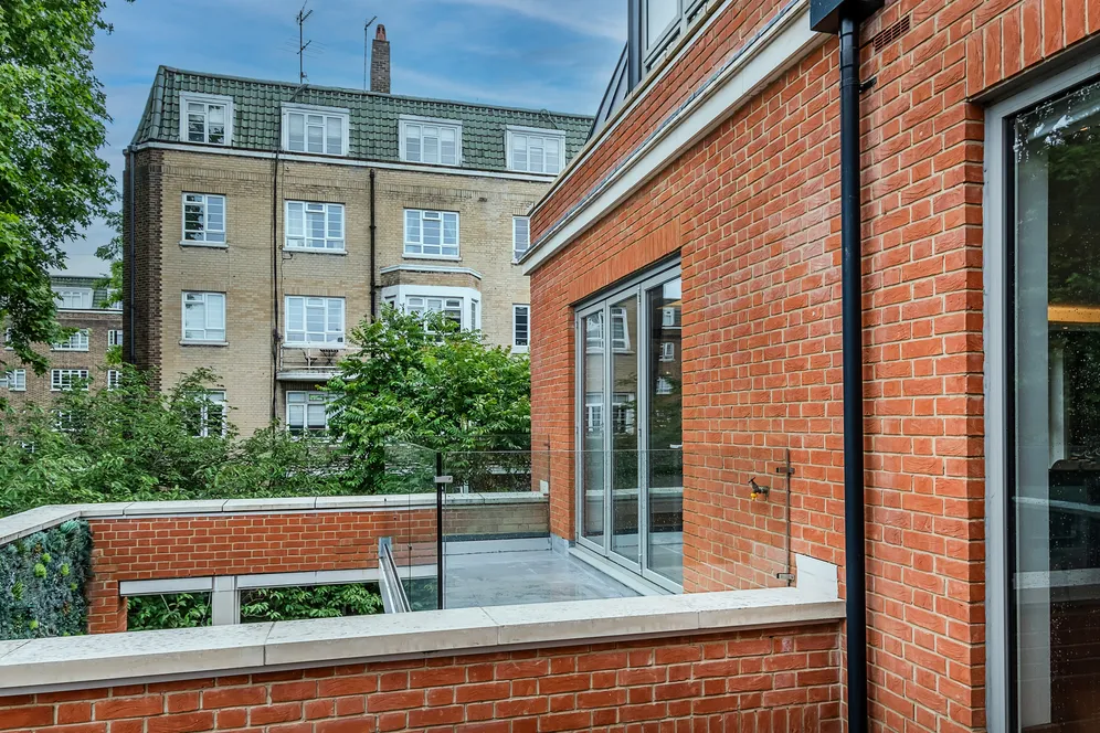 Logan Place, London, W8 photo 8