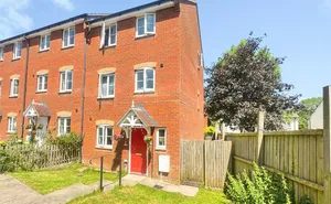 Shambles Drive, Copplestone, EX17 photo