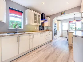 Waterloo Paddock, Leadenham, Lincoln thumb 3