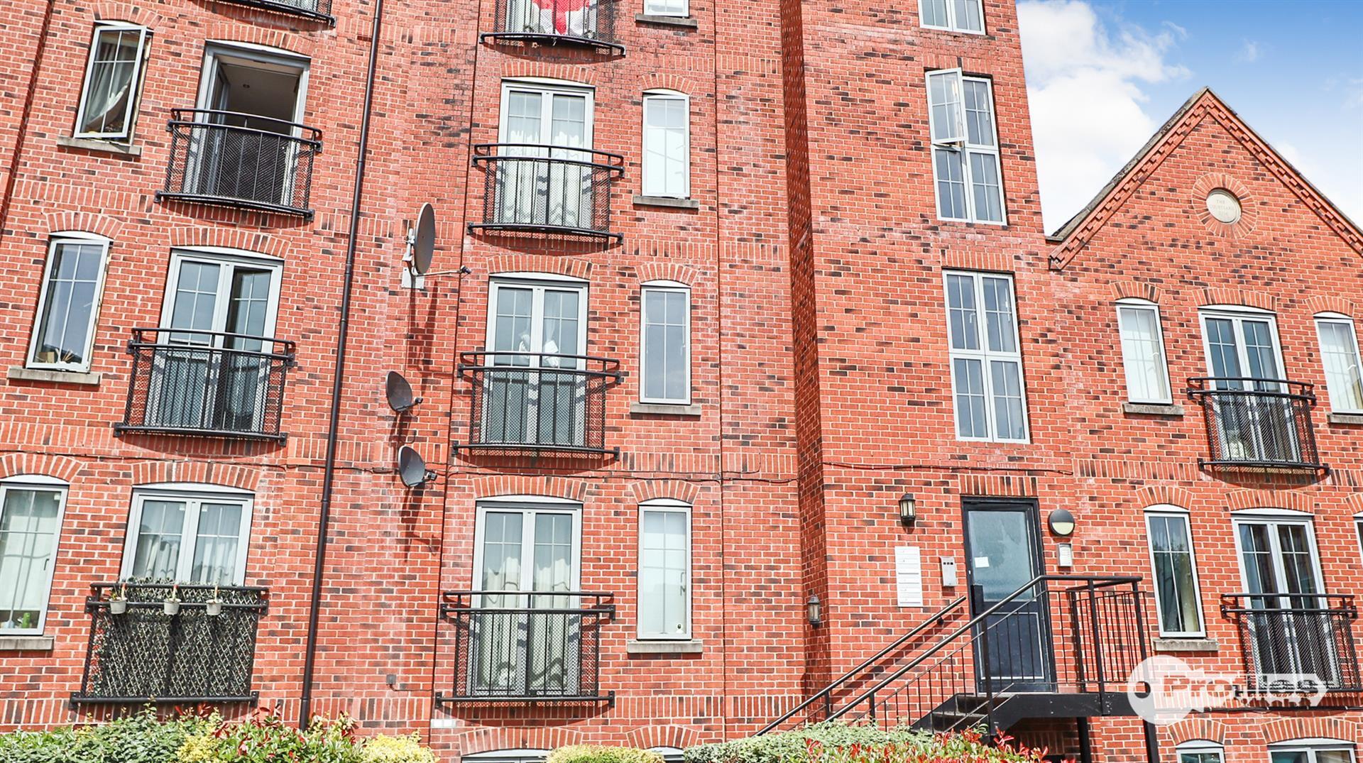 Weavers Court, Hinckley Image 13