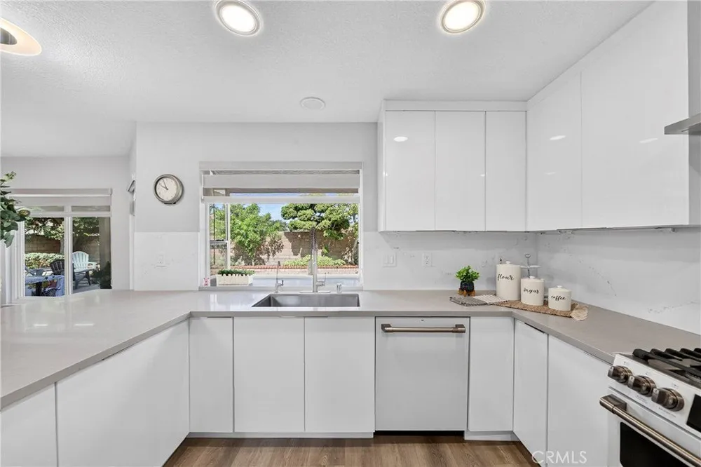 2207 Heritage Way, Fullerton, CA 92833