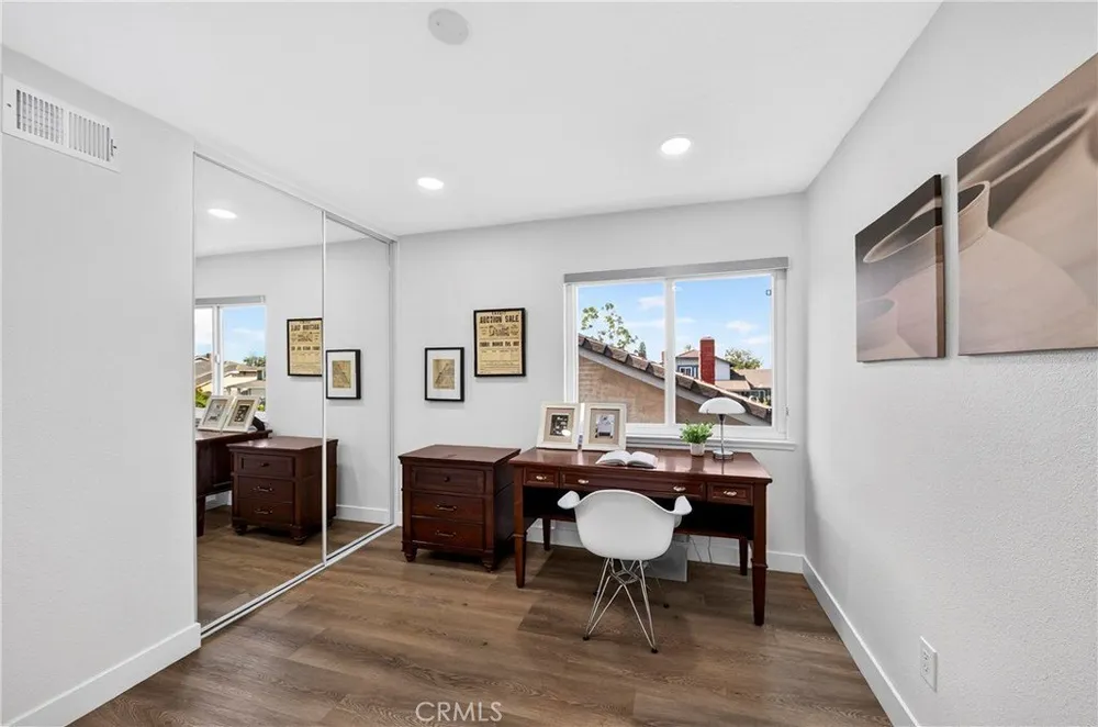 2207 Heritage Way, Fullerton, CA 92833