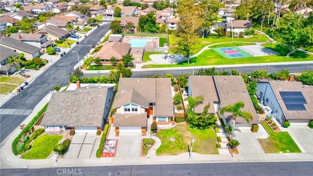 2207 Heritage Way, Fullerton, CA 92833