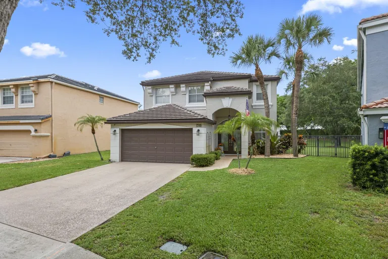 7518 Oak Grove Circle, Lake Worth Beach, FL 33467