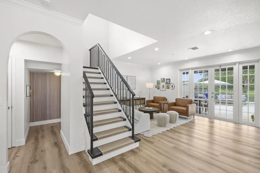 7518 Oak Grove Circle, Lake Worth Beach, FL 33467