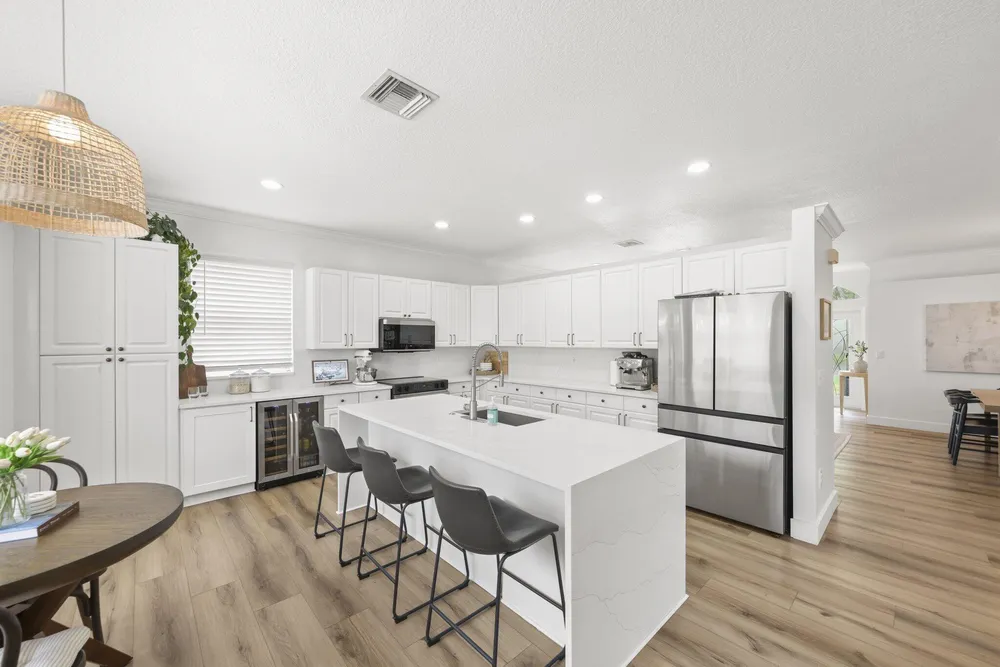 7518 Oak Grove Circle, Lake Worth Beach, FL 33467